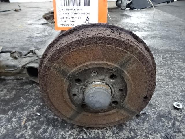 TAMBOUR DE FREIN ARRIÈRE Fiat Grande Punto (199), Autos : Pièces & Accessoires, Freins & Transmission, Fiat, Utilisé