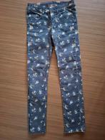 Jeans met bloemenprint 146, Gebruikt, Meisje, L.O.G.G., Ophalen