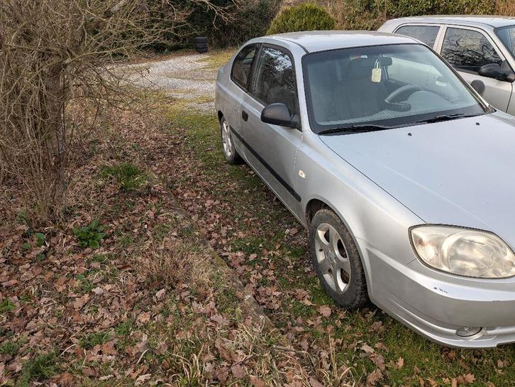 Hyundai accent automatique 2005 boîte hs, Auto's, Hyundai, Particulier, Accent, ABS, Airconditioning, Elektrische ramen, Lichtmetalen velgen