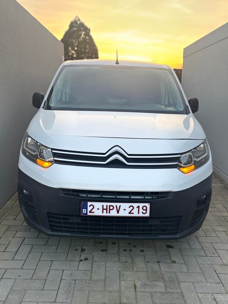 Citroen Berlingo Berlingo 1.5 BlueHDi XL Heavy DC S (EU6.4), Auto's, Automaat, Particulier, Apple Carplay, Te koop