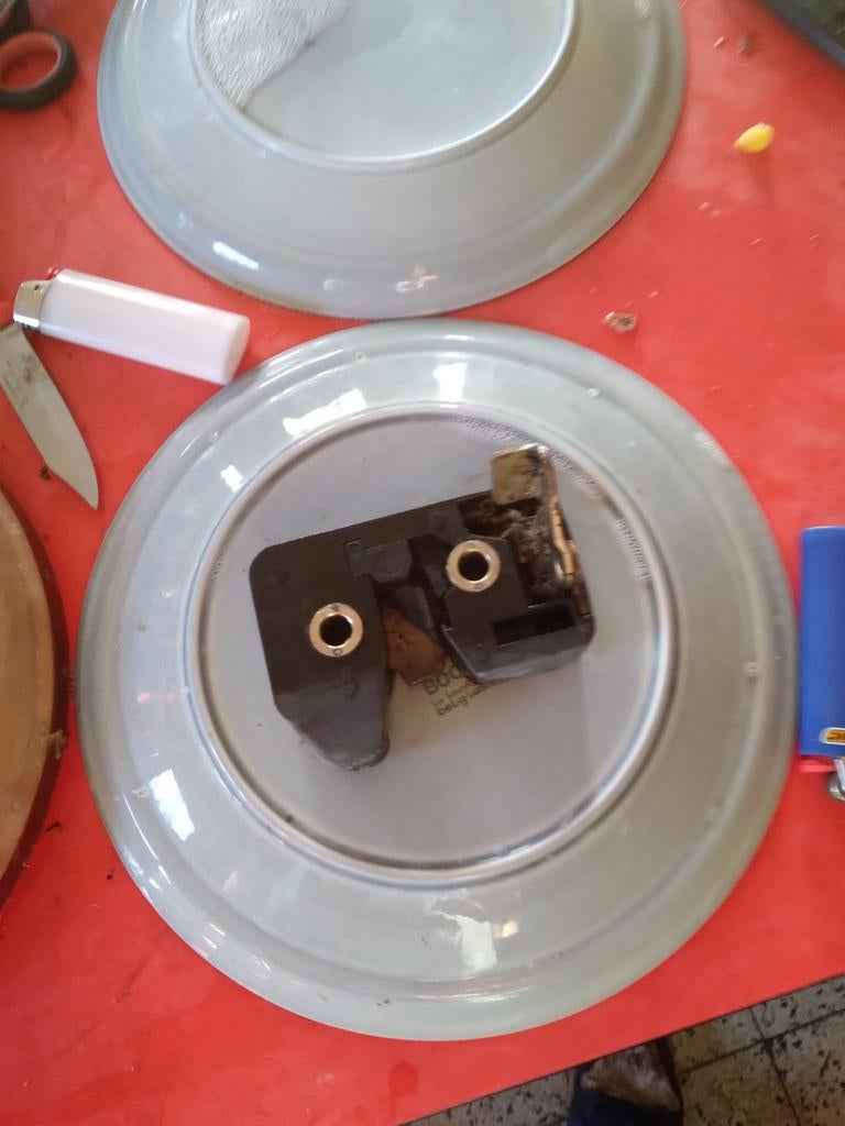 Serrure de valise VW Polo 2 Coupe, Autos : Pièces & Accessoires, Petit matériel, Enlèvement ou Envoi