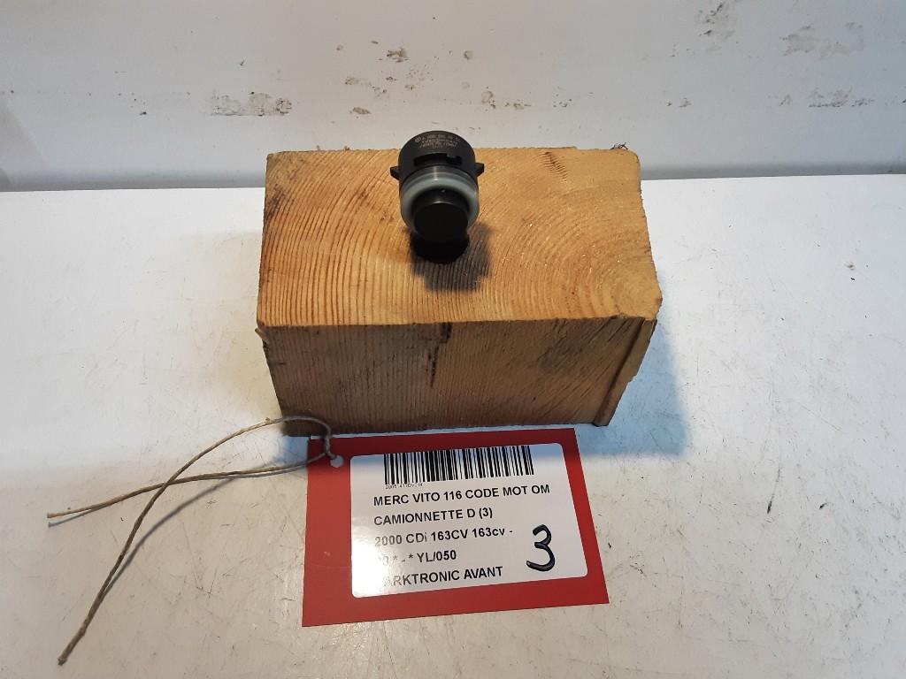 PARKEERSENSOR Mercedes-Benz Vito (447.6) (A0009055504), Gebruikt, Mercedes-Benz, Mevr. I. Hauben, Rue de l'Espoir 34 34
4030  GRIVEGNÉE, BE