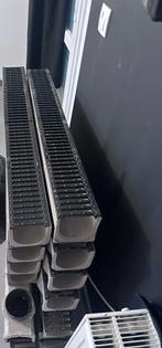 Caniveau renforcé avec Gris en fondre, Bricolage & Construction, Sanitaire, Enlèvement, Neuf, Douche