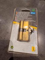 Cylindre de porte, serrure neufs dans leur emballage, Bricolage & Construction, Enlèvement ou Envoi, Comme neuf, Clé