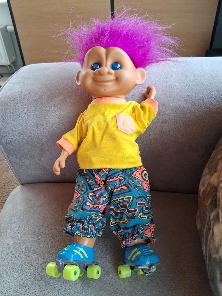 Rolschaatsende trol, Ophalen of Verzenden