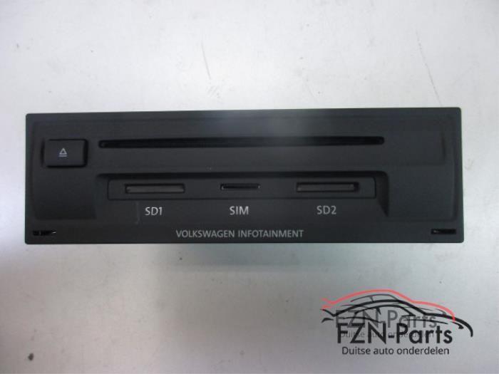 VW Golf Sportsvan Infotainment Discover Pro GPS DVD MP3, Auto-onderdelen, Overige Auto-onderdelen, Gebruikt, Ophalen of Verzenden