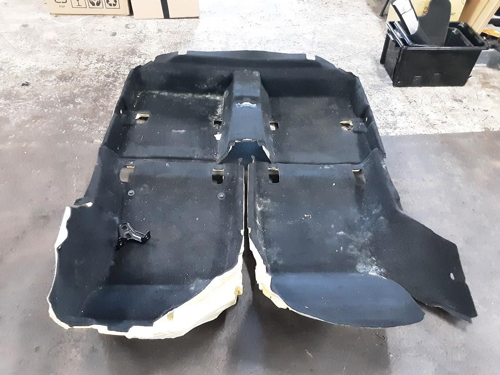 JEU DE TAPIS Mercedes-Benz A (177.0) (01-2018/12-2026), Autos : Pièces & Accessoires, Mercedes-Benz, Mevr. I. Hauben, Utilisé