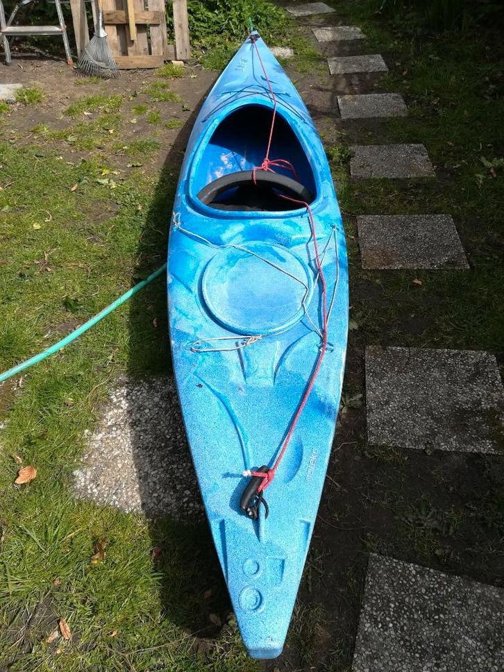 1-persoonskajak “Roteko Jett 400” met 2 peddels, Sports nautiques & Bateaux, Kayaks, Utilisé, 1 personne, Enlèvement