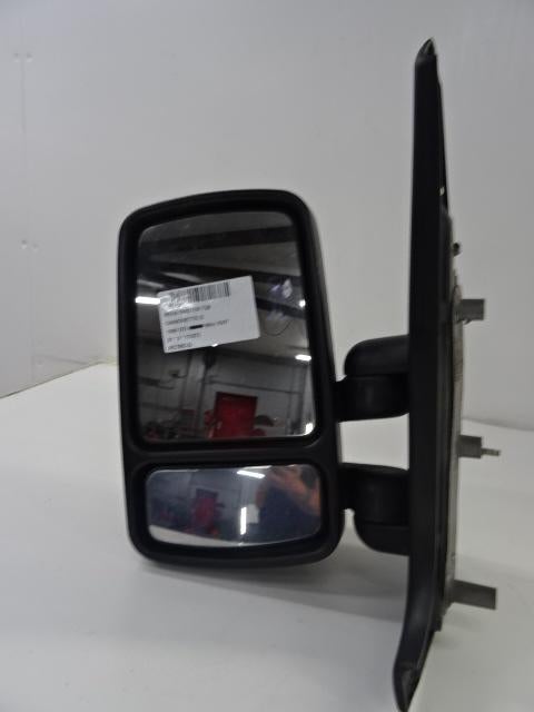 RETROVISEUR EXTERIEUR GAUCHE Renault Master II (FD / HD), Renault, Mevr. I. Hauben, Utilisé, Rue de l'Espoir 34 34
4030  GRIVEGNÉE, BE
