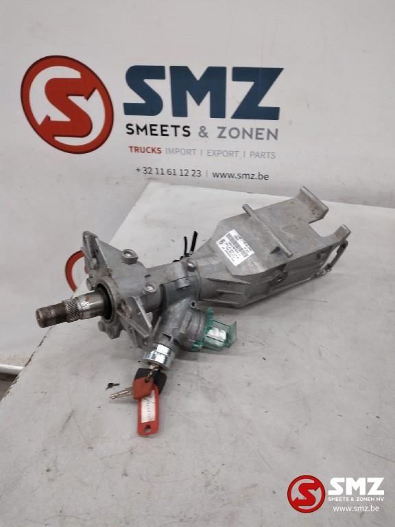 Occ colonne de direction Mercedes Atego, Autos : Pièces & Accessoires, Utilisé, Mercedes-Benz, Intérieur et Revêtement