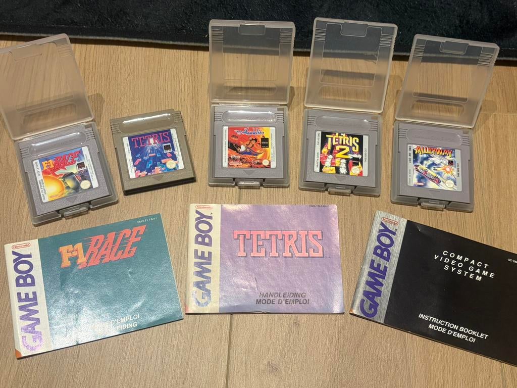 Gameboy games lot, Enlèvement, Comme neuf