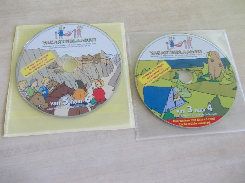 CDroms. 2x. Vakantieblaadjes Suske en Wiske., CD & DVD, CD | Enfants & Jeunesse, Comme neuf, Éducatif, 6 à 9 ans, À partir de 10 ans
