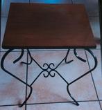 Petite tablette 28cm sur 33cm haut 50cm, Maison & Meubles, Enlèvement ou Envoi