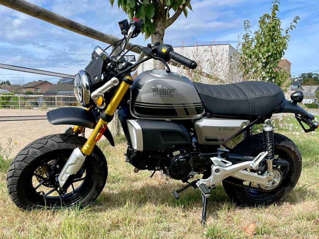 Bluroc X-Bongo 125cc (236 km), Motoren, Particulier, 125 cc, 11 kW of minder, Handgeschakeld