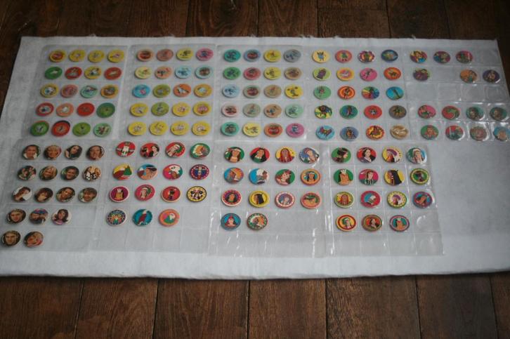 158 flippos (4 sets presque complets) (prix avantageux), Collections, Flippos, Collection, Avec classeur(s) de collection, Enlèvement ou Envoi