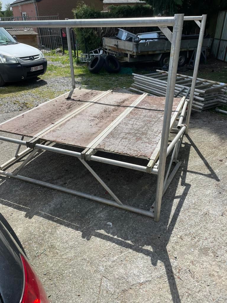 Lot d’échafaudage en alu, Bricolage & Construction, Échafaudages, Utilisé, Enlèvement