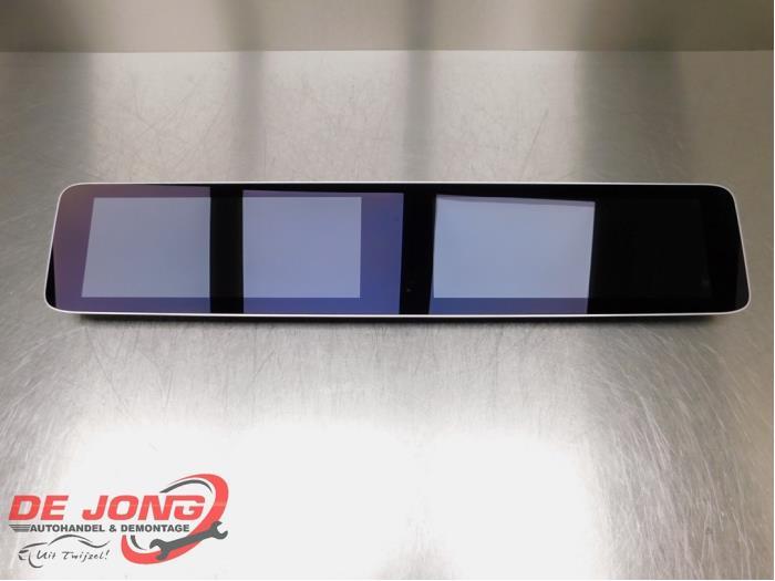 Display unité de contrôle multi media d'un Mercedes A-Klas, Autos : Pièces & Accessoires, Électronique & Câbles, Mercedes-Benz