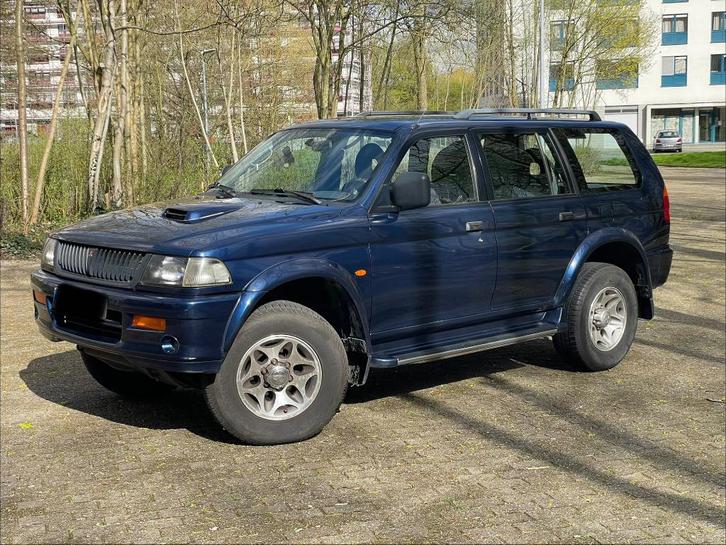 Mitsubishi Pajero Sport 2.5D 1999 4x4 AIRCO, Auto's, Mitsubishi, Particulier, Pajero, 4x4, Diesel, SUV of Terreinwagen, 4 deurs