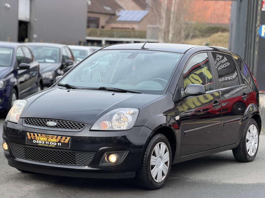Ford Fiesta Fiesta 1.3i*CLIMA*✅CONTROlE TECHNIQUE ✅, Auto's, 1299 cc, Gebruikt, Zwart, 4 cilinders