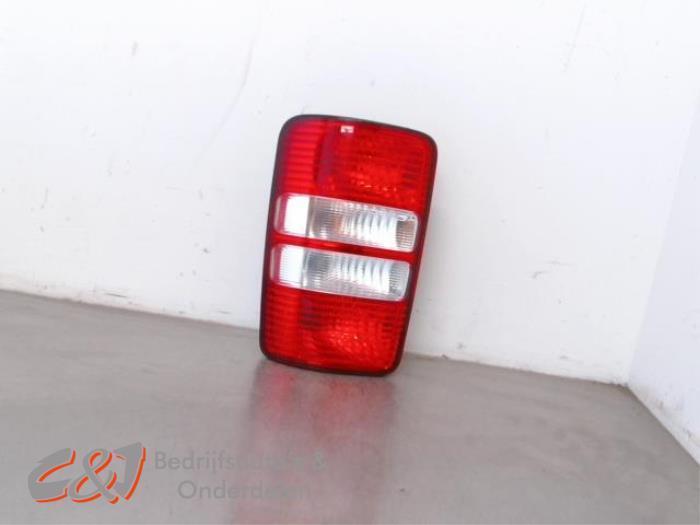 Feu arrière droit d'un Volkswagen Caddy, Autos : Pièces & Accessoires, Éclairage, Volkswagen, Utilisé, 3 mois de garantie, Enlèvement ou Envoi