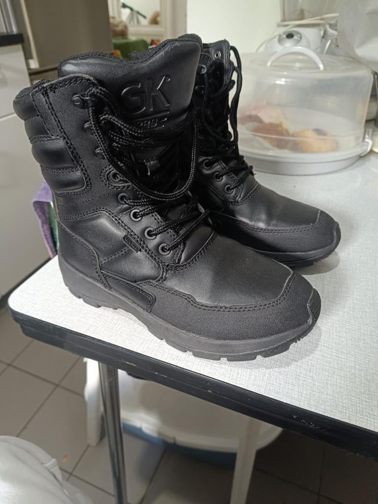 Chaussures GK pro 38 d intervention  ou moto, Chaussures