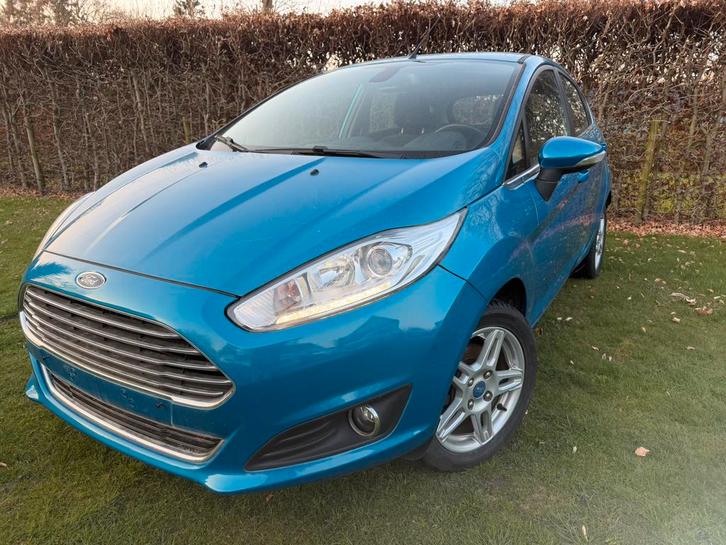 Ford fiesta 74000km’s, Gekeurd., Autos, Ford, Particulier, Fiësta, ABS, Airbags, Air conditionné, Alarme, Bluetooth, Feux de virage