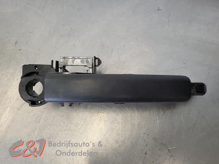 Poignée portière 2portes gauche d'un Renault Trafic, Renault, -, 3 mois de garantie, Utilisé