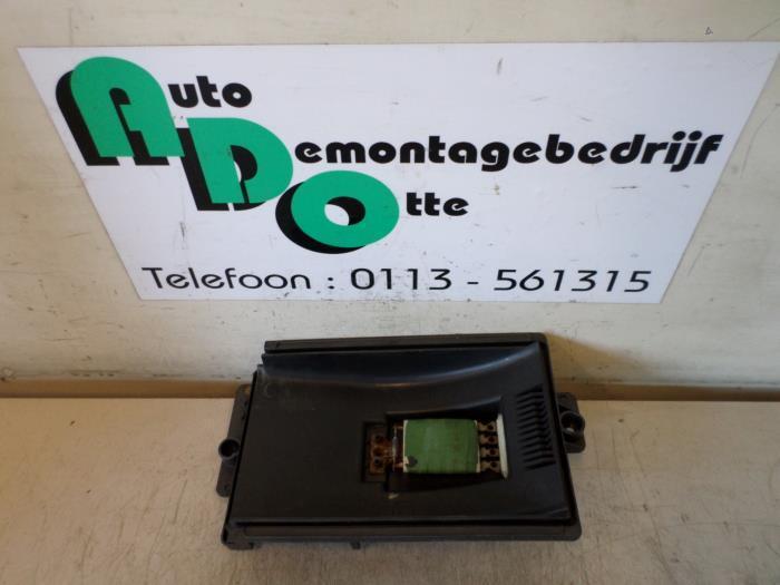 Résistance chauffage d'un Volkswagen Polo (Polo 99-), Autos : Pièces & Accessoires, Climatisation & Chauffage, Volkswagen, Utilisé