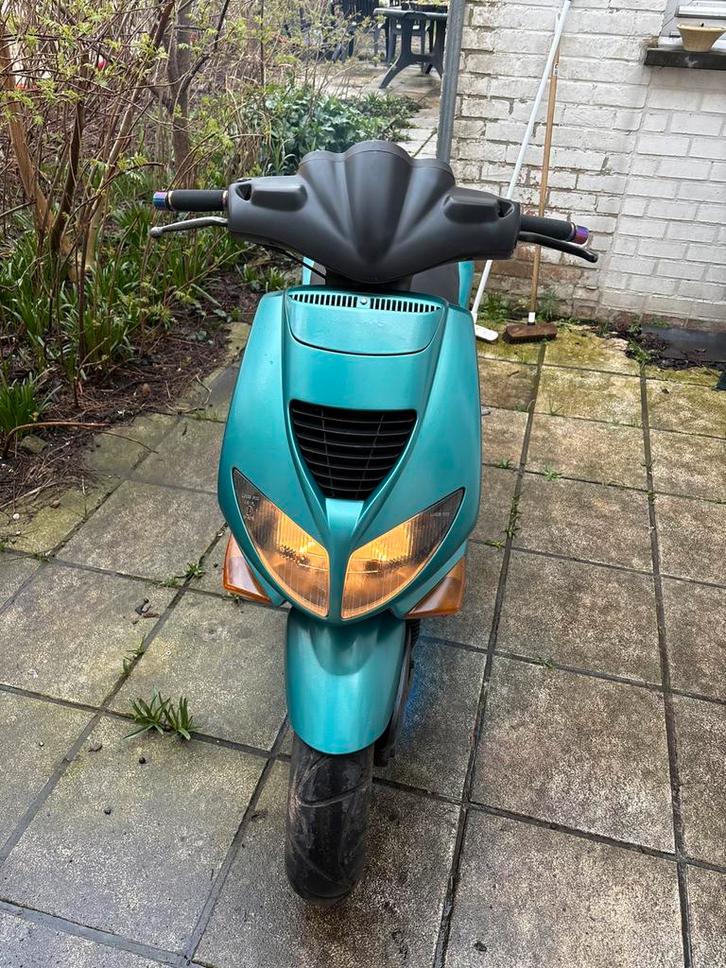 Speedfight 1 a klasse liquid gekoeld, Fietsen en Brommers, Scooters | Peugeot, Zo goed als nieuw, Speedfight, Ophalen