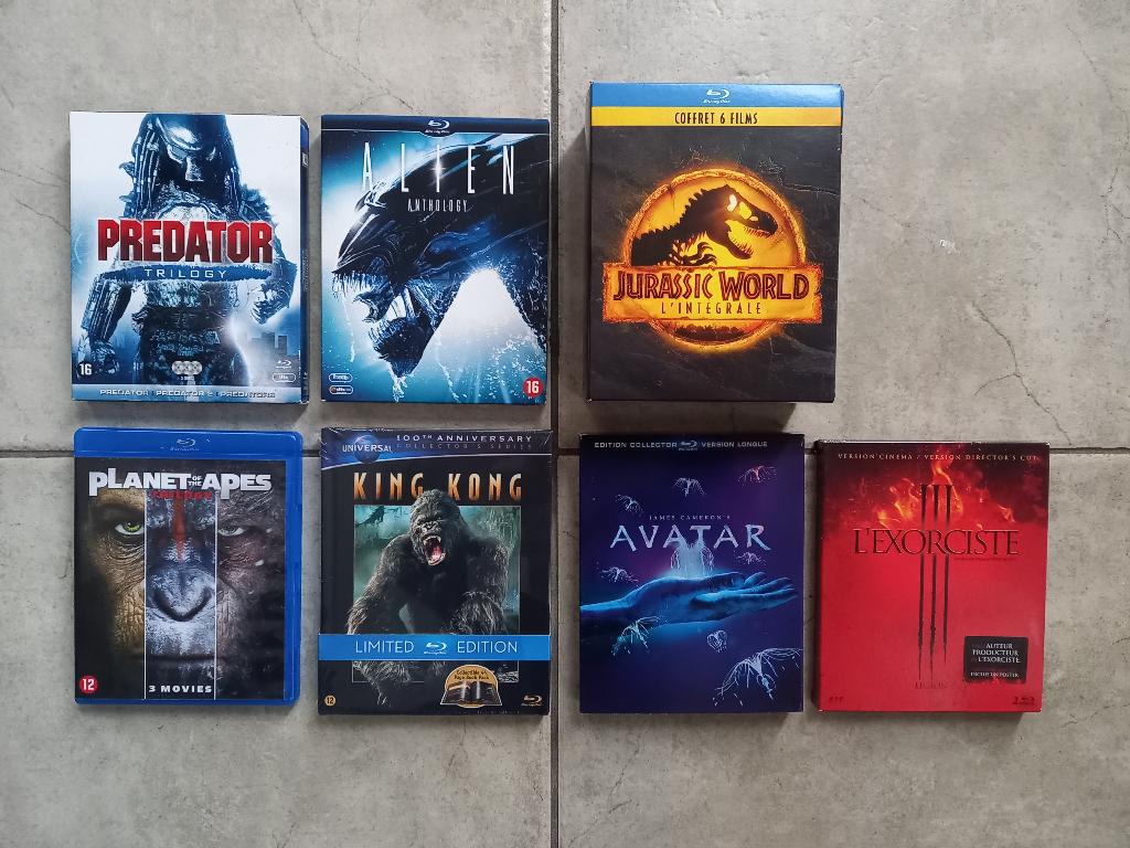 divers coffret blu ray état neuf (( faire offre )), CD & DVD, Blu-ray, Comme neuf, Autres genres, Coffret, Enlèvement ou Envoi