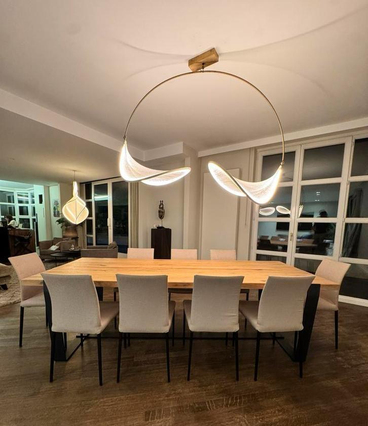 Table en chêne massif avec 9 chaises design elegant, Maison & Meubles, Tables | Tables mange-debout, Comme neuf, Enlèvement