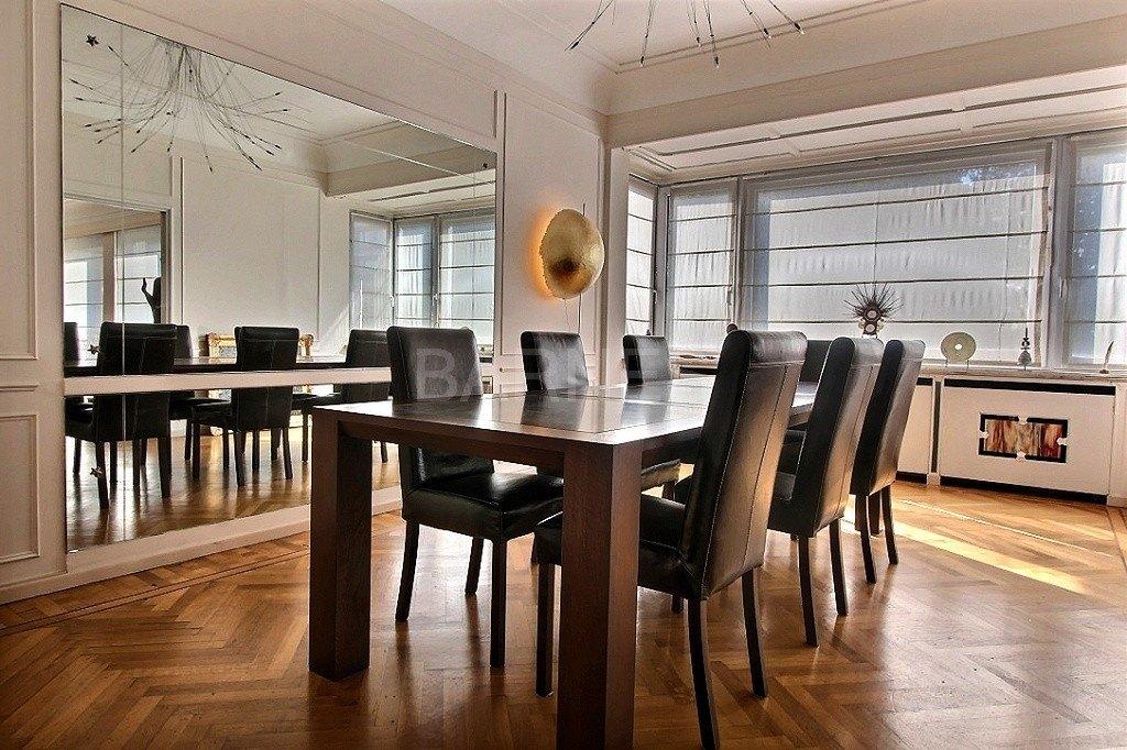 Très grande table pour salle à manger (275 x 100 cm), Enlèvement, Utilisé, Moderne chic, 6 à 8 chaises