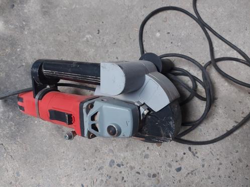 Milwaukee WCE 30 Sleuvenfrees: Jouw Onmisbare Kluspartner
Me, Doe-het-zelf en Bouw, Schaafmachines, Zo goed als nieuw, Ophalen of Verzenden