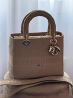 Christian Dior Lady D-Lite Medium Bag, Beige, Ophalen of Verzenden, Zo goed als nieuw, Handtas