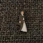 PIN - CHARLIE CHAPLIN, Verzamelen, Verzenden, Gebruikt, Figuurtje, Speldje of Pin