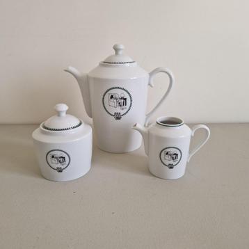 Prachtige theeset / koffieset van Kuifje / Tintin beschikbaar voor biedingen