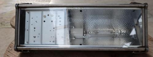 Industriële Schijnwerper met Gasontladingslamp – Werkend en, Doe-het-zelf en Bouw, Bouwverlichting, Gebruikt, Lamp, 200 tot 500 watt