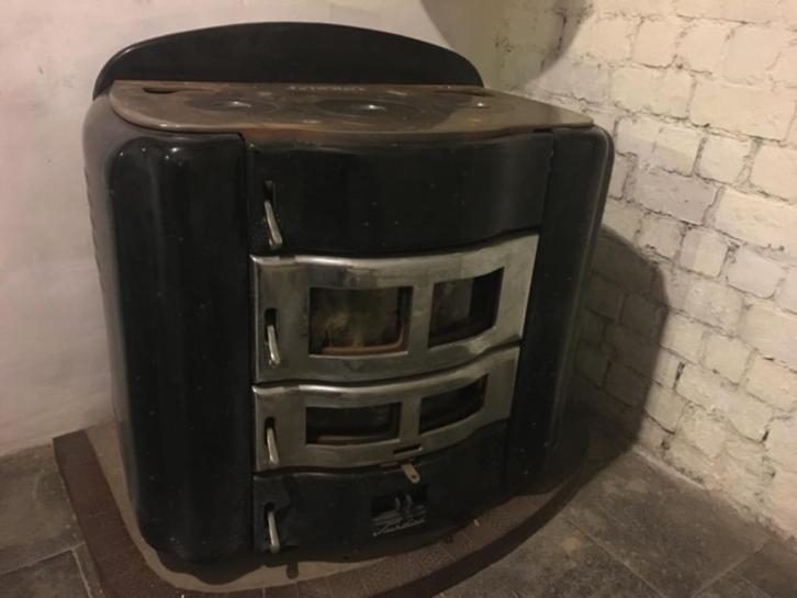 Grote kolenkachel Surdiac, Huis en Inrichting, Kachels, Gebruikt, Vrijstaand, Kolenkachel, Overige brandstoffen, Ophalen