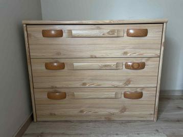 Chambre a coucher pour enfant beschikbaar voor biedingen