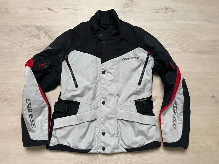 Dainese motorjas - nieuwstaat - + extra’s - maat 52, Motoren, Kleding | Motorkleding, Jas | textiel, Nieuw met kaartje, Ophalen of Verzenden