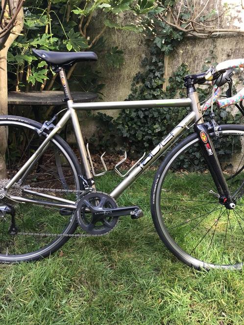Joven titanium racefiets ( belgisch ), Fietsen en Brommers, Fietsen | Racefietsen, Gebruikt, Ophalen