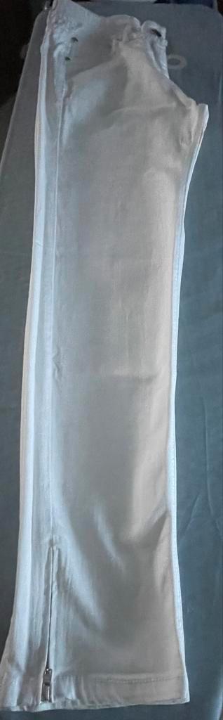 Caroline Biss 38 Knappe witte stretch jeansbroek, Kleding | Dames, Spijkerbroeken en Jeans, Nieuw, W30 - W32 (confectie 38/40)