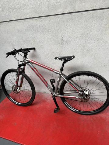 Stoere jongens mountainbike 17.5” – uitstekende staat!, Fietsen en Brommers, Ophalen, Gebruikt