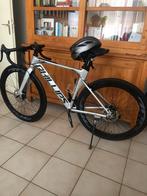 Nieuw fiets + nieuw helm, Fietsen en Brommers, Fietsen | Racefietsen, 28 inch, 15 tot 20 versnellingen, Ophalen, Overige merken