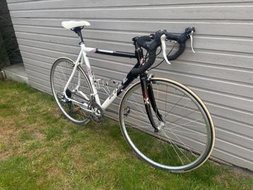 koers race fiets Rixe kadermaat 60 beschikbaar voor biedingen
