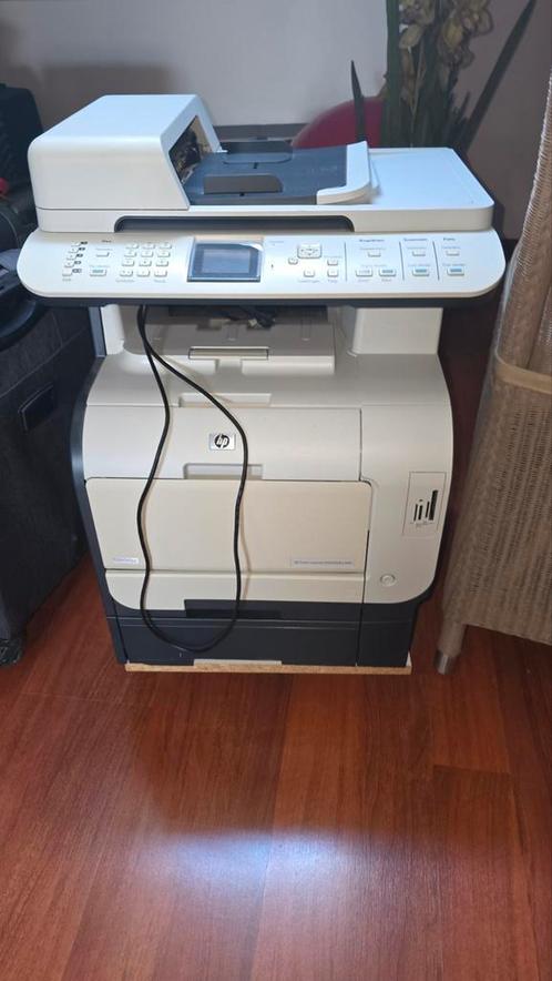 HP Color LaserJet CM2320fxi, Computers en Software, Printers, Zo goed als nieuw, Printer, Faxen, Scannen, Ophalen