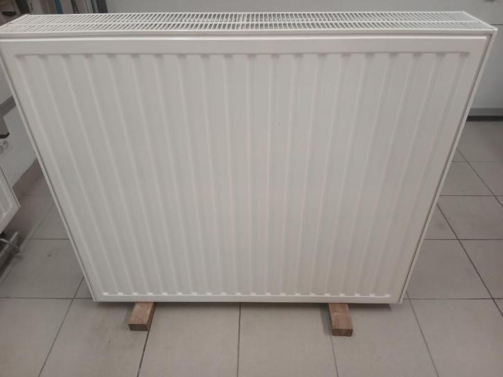 Radson Integra - Paneelradiator, Doe-het-zelf en Bouw, Verwarming en Radiatoren, Gebruikt, Radiator, 800 watt of meer, 80 cm of meer