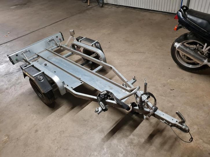 remorque pour 1 une moto, Autos : Divers, Remorques, Comme neuf, Enlèvement