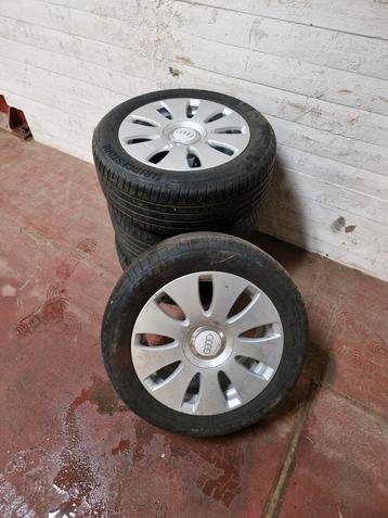 Jantes alu d'origine Audi A4 b7 avec pneus été  beschikbaar voor biedingen