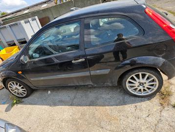 Ford fiesta 2005 diesel, Autos, Particulier, Diesel, Achat